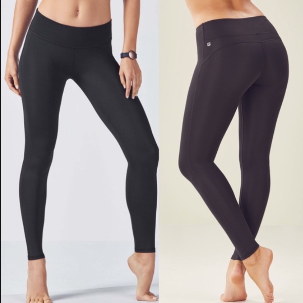 Fabletics black Salar Solid Powerhold Leggings